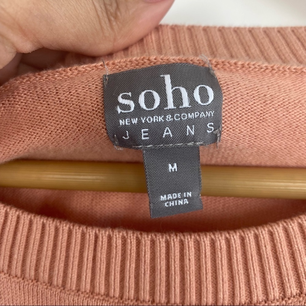 Soho New York & Company Sweater Size M Salmon Pink Snap Side 3/4 Sleeve Knit - Picture 8 of 11